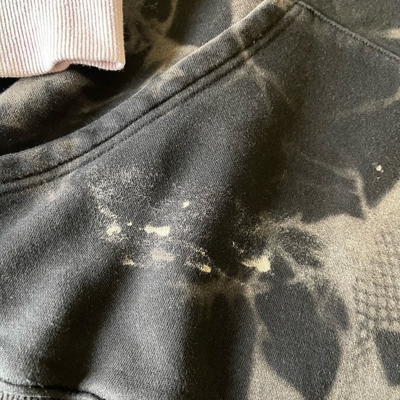 Dutch bros hoodie - Picture 4 of 5